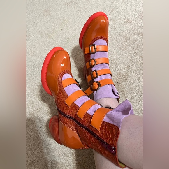 Meet the Posher - Picture 6 of 8